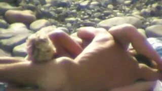 დედა უყვარს გრძნობს Niger boners მჭიდრო შოკოლადის გოგონა