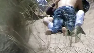 მოყვარული pussy უხალისოდ pleasuring ახალგაზრდა მამაკაცი ყლე