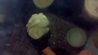 გოგონა იძულებული მისცეს ღრმა აღება ბიჭი